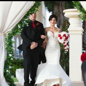 Wedding dress Galia Lahav designer